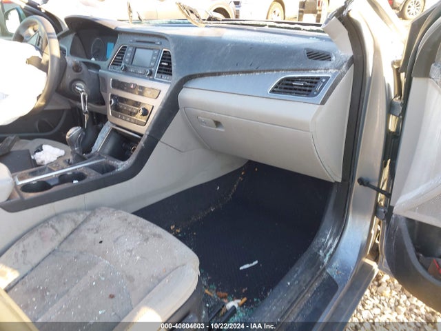 Hyundai SONATA SE 2015 5NPE24AFXFH246270 Image 5