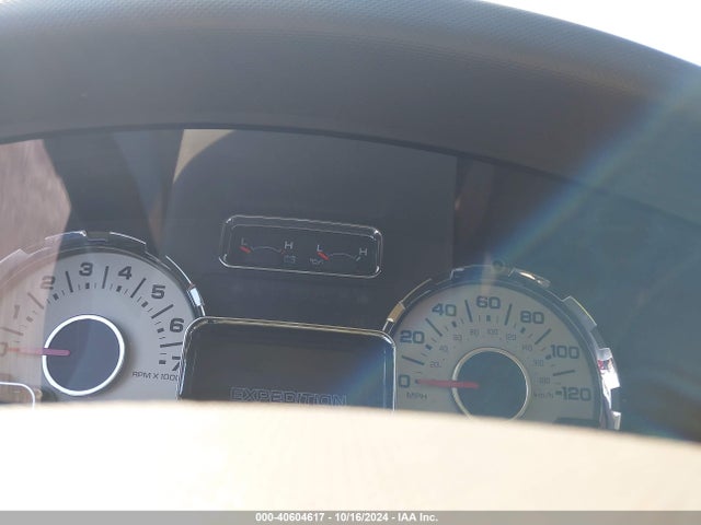 1FMJU1J5XEEF03744 Ford Expedition Xlt