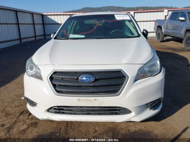 4S3BNAA65H3026185 Subaru Legacy 2.5i