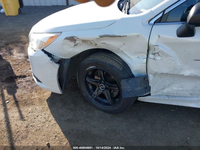 4S3BNAA65H3026185 Subaru Legacy 2.5i