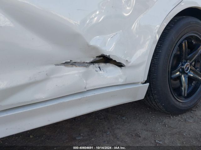 4S3BNAA65H3026185 Subaru Legacy 2.5i