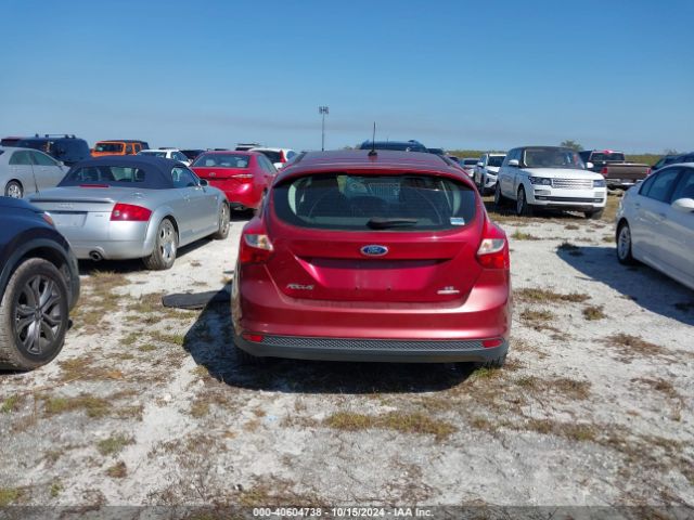 1FADP3K23EL165923 Ford FOCUS SE