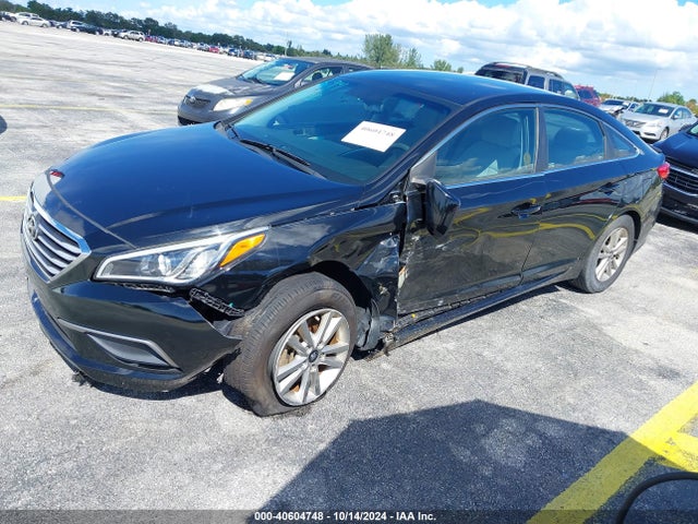 Hyundai SONATA SE 2016 5NPE24AFXGH331594 Image 2