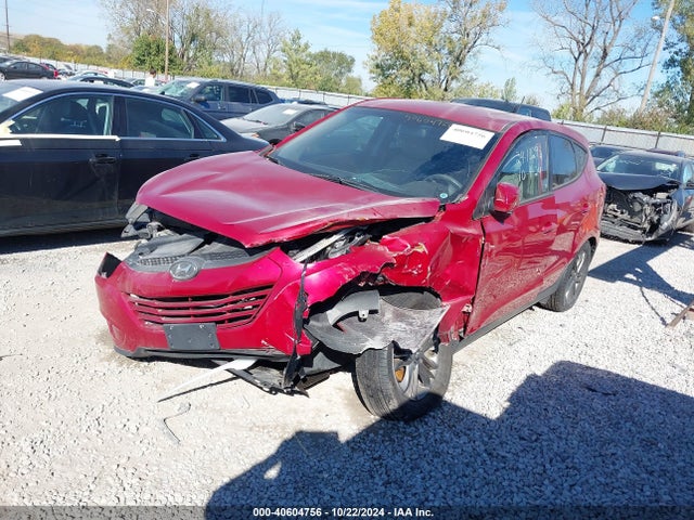Hyundai TUCSON GLS 2015 KM8JT3AF8FU005928 Image 2