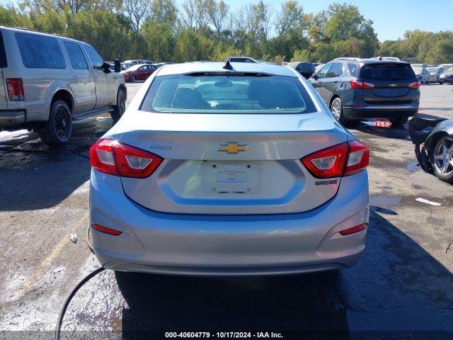 Chevrolet Cruze Ls Auto 2018 1G1BC5SM6J7136888 Image 16