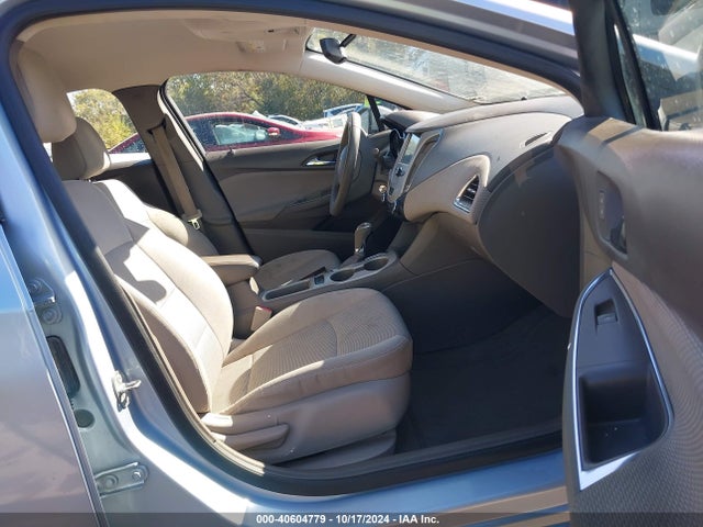 Chevrolet Cruze Ls Auto 2018 1G1BC5SM6J7136888 Image 5
