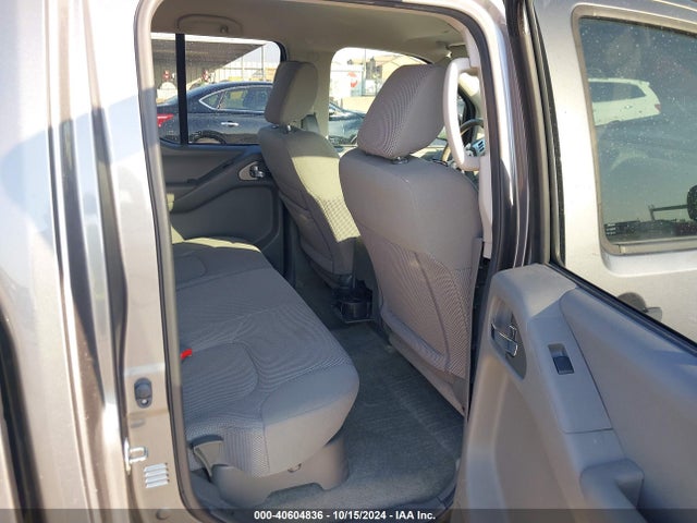 Nissan Frontier Sv 2017 1N6DD0ER7HN758281 Image 8