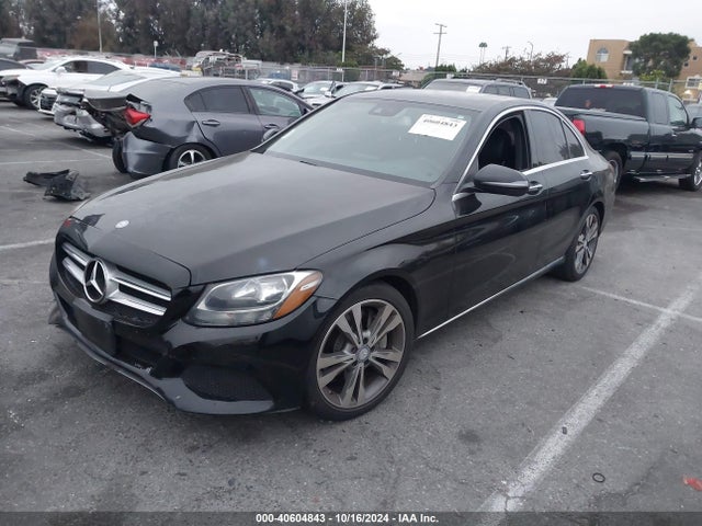 55SWF4JB4HU189148 Mercedes-Benz C 300 Luxury/sport