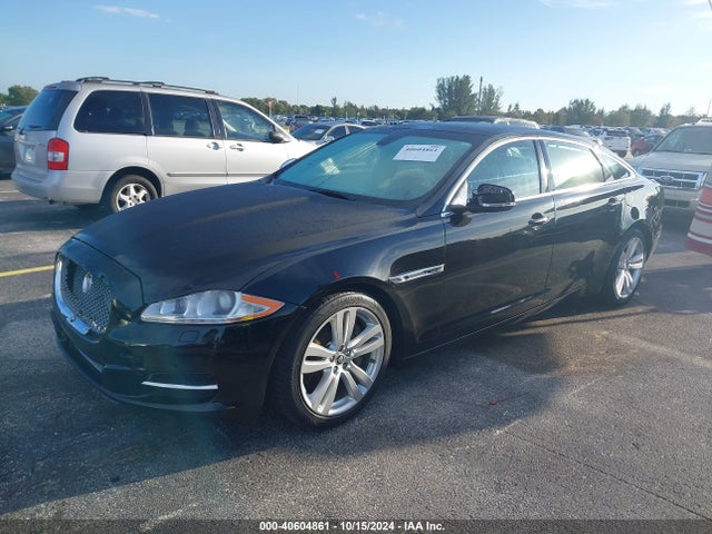 2012 JAGUAR XJ SAJWA2GB5CLV38515 Photo 1
