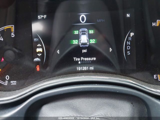1C4RJFCM3EC305617 Jeep Grand Cherokee Overland