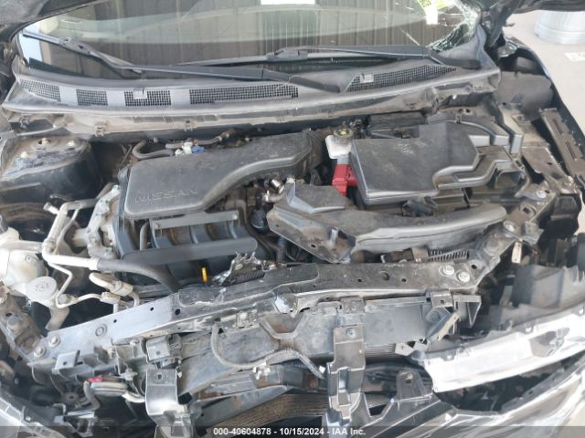 JN1BJ1CR8JW255647 Nissan Rogue Sport S