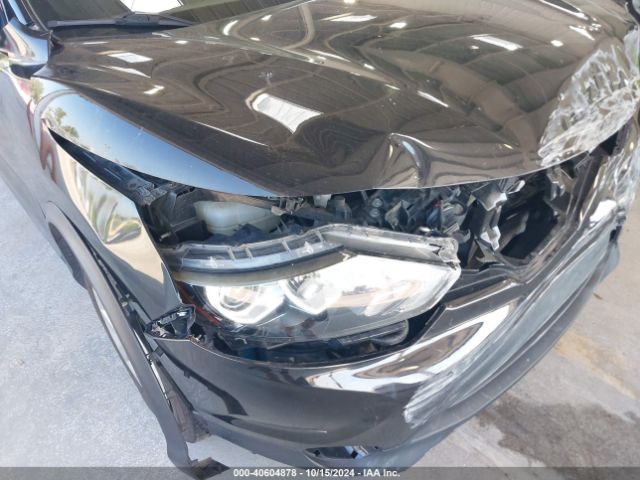 JN1BJ1CR8JW255647 Nissan Rogue Sport S