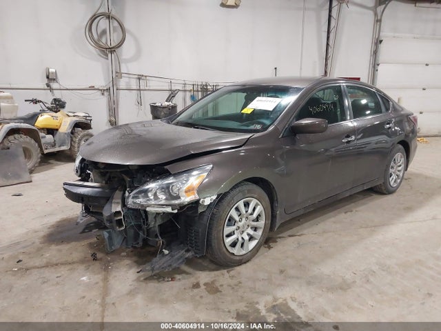 Nissan Altima 2.5 S 2015 1N4AL3AP8FC460609 Image 2