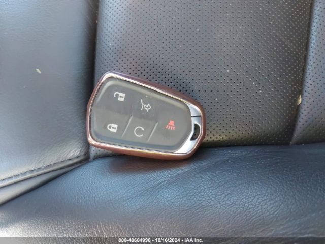 1GYKNCRS1KZ161658 Cadillac XT5 LUXURY