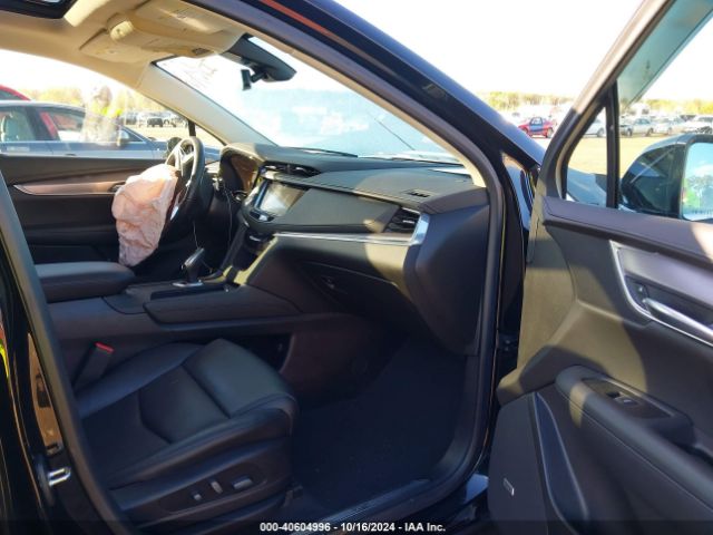 1GYKNCRS1KZ161658 Cadillac XT5 LUXURY