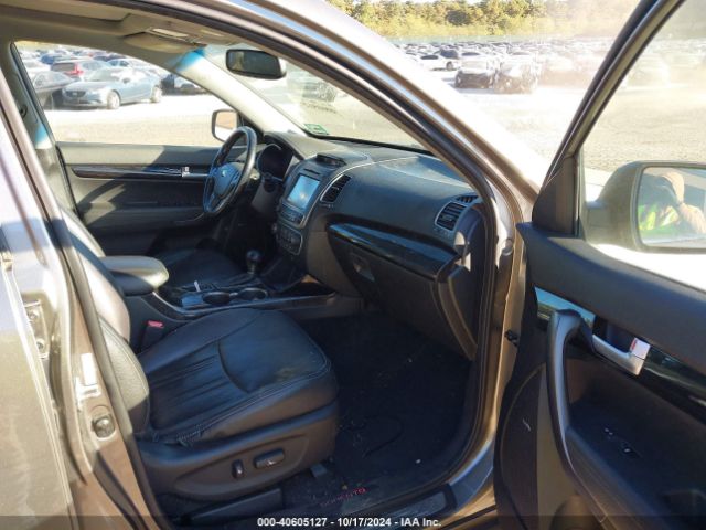 5XYKW4A79EG511668 KIA SORENTO SX