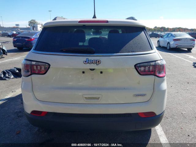 3C4NJCBB8KT655094 Jeep Compass Latitude Fwd