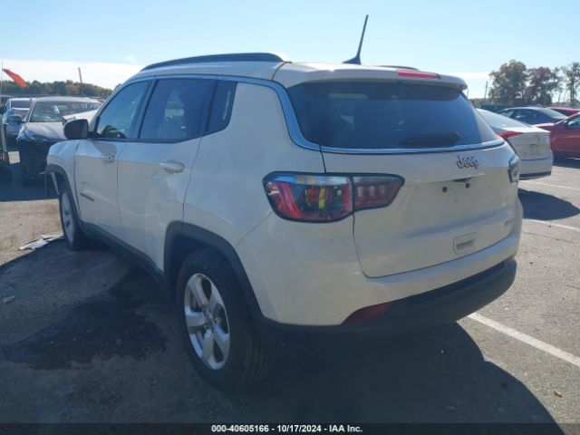 3C4NJCBB8KT655094 Jeep Compass Latitude Fwd