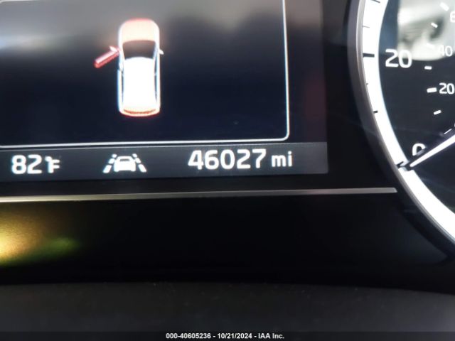 KNDCE3LC1H5075780 KIA Niro Touring