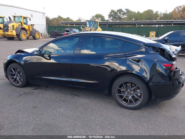 2023 TESLA MODEL 3 5YJ3E1EA1PF491700 Photo 2