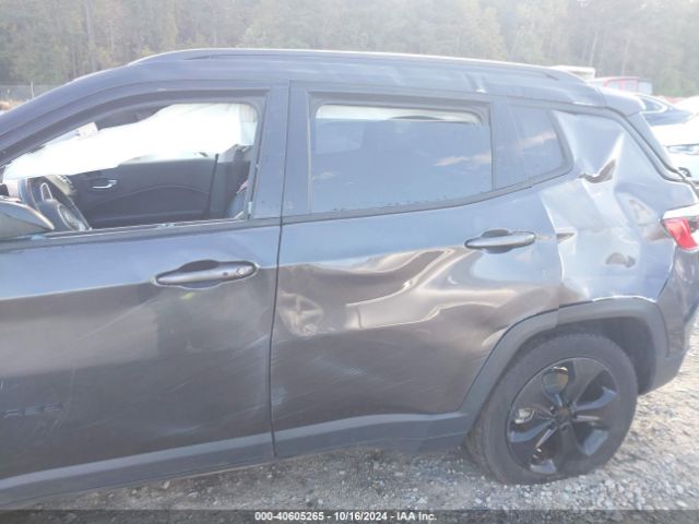 3C4NJCBB5JT407688 Jeep Compass Altitude Fwd