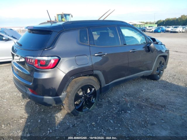 3C4NJCBB5JT407688 Jeep Compass Altitude Fwd
