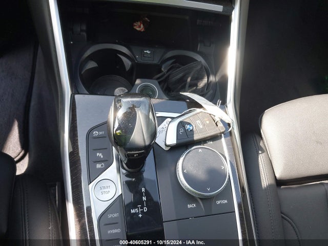 BMW 3 Series 330e 2021 3MW5P7J07M8B64606 Image 11