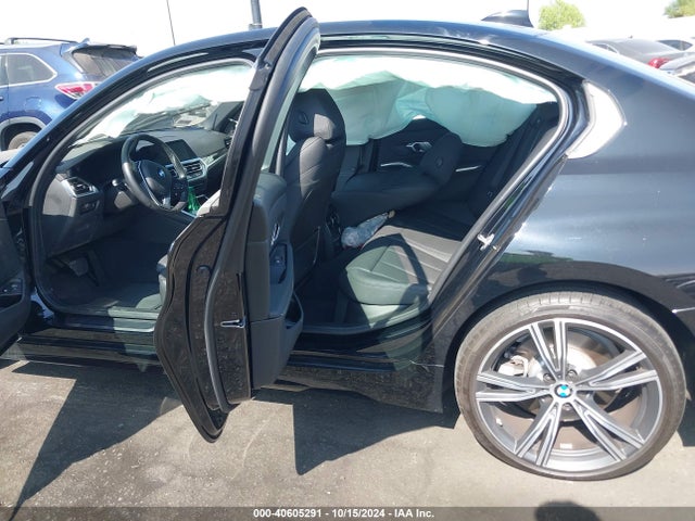 BMW 3 Series 330e 2021 3MW5P7J07M8B64606 Image 8