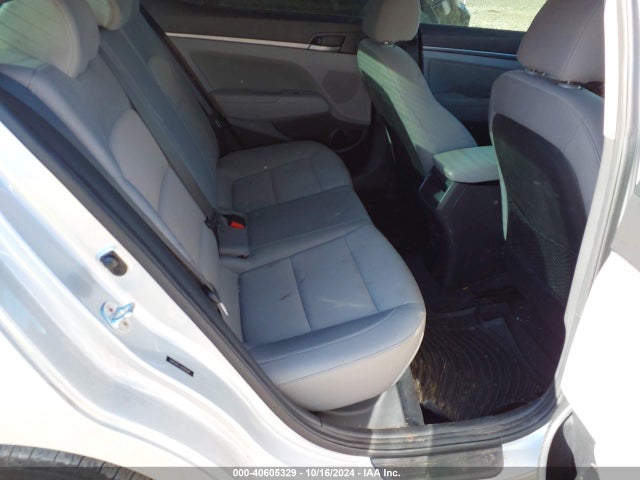 Hyundai Elantra Value Edition 2018 5NPD84LF7JH285088 Image 8