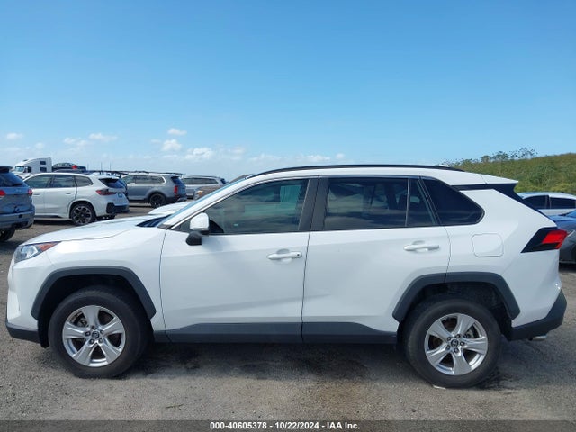 Toyota Rav4 Xle 2020 2T3W1RFV3LW065651 Image 14