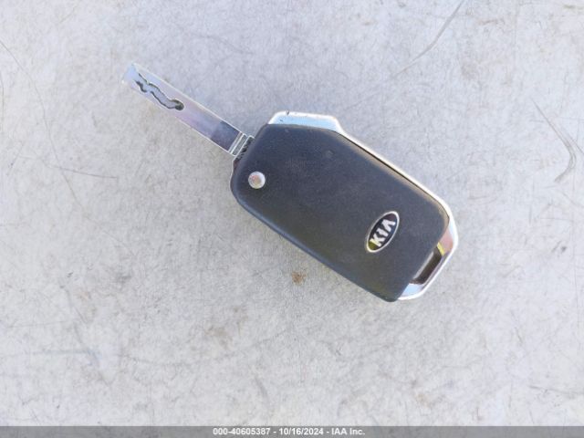 3KPF24AD9KE035174 KIA Forte Lxs
