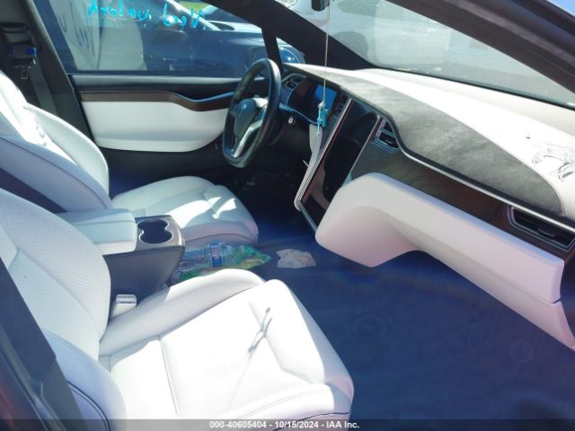5YJXCAE23GF008112 Tesla MODEL X