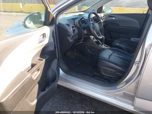 Chevrolet Sonic Ltz Auto 2014 1G1JE5SG2E4128617 Image 5