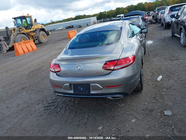 WDDWJ8EB5KF774699 Mercedes-Benz C 300 4matic