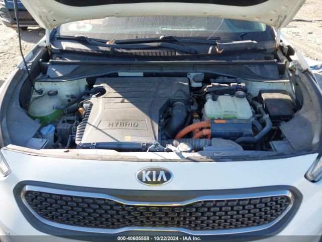 KNDCB3LC0H5055156 KIA NIRO LX