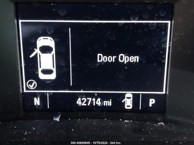 1G1ZD5ST0MF085126 Chevrolet Malibu Fwd Lt