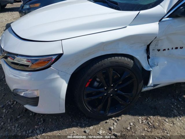 1G1ZD5ST0MF085126 Chevrolet Malibu Fwd Lt