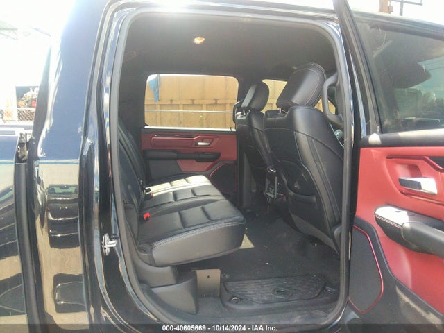 1C6SRFLTXMN803521 RAM 1500 Rebel  4x4 5'7 Box