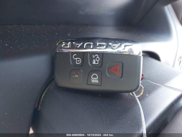 SAJWA2GZ3F8V85384 Jaguar Xj Xjl Portfolio