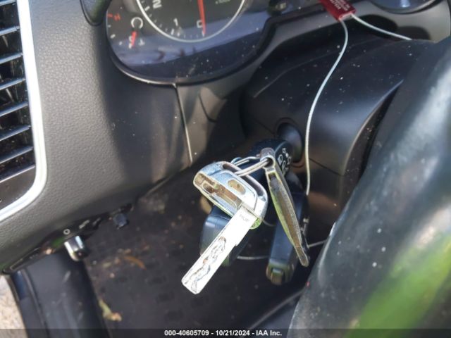 WA1C2AFP9HA011712 Audi Q5 2.0t Premium