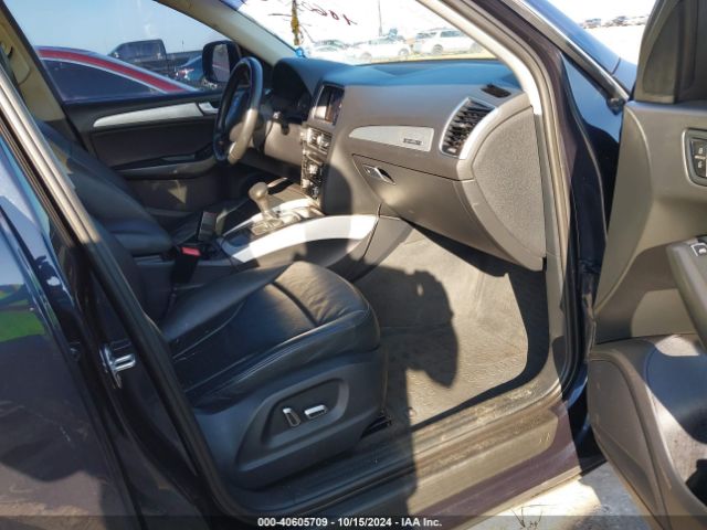 WA1C2AFP9HA011712 Audi Q5 2.0t Premium