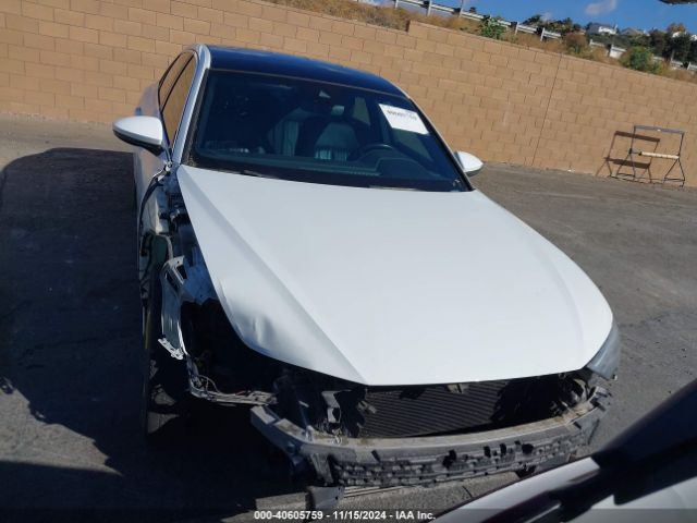 WAUL2BF2XKN082205 Audi A6 55 Premium