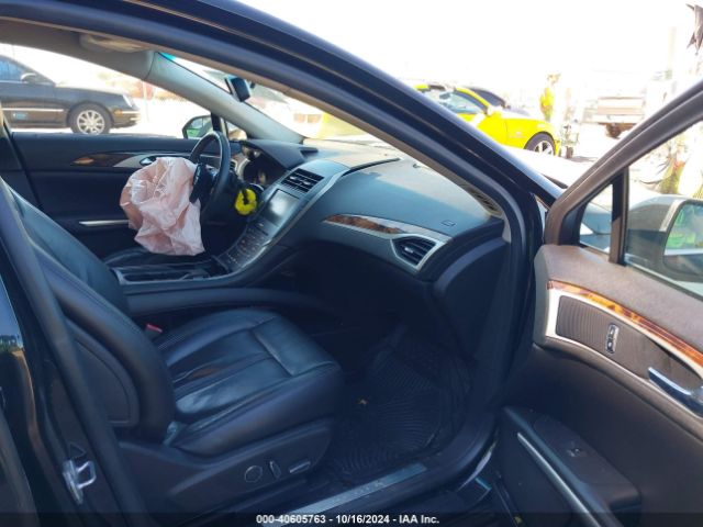 3LN6L2G97ER830480 Lincoln MKZ