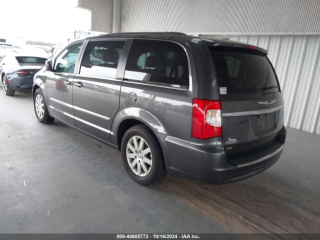 2C4RC1BG8FR637523 Chrysler Town & Country Touring