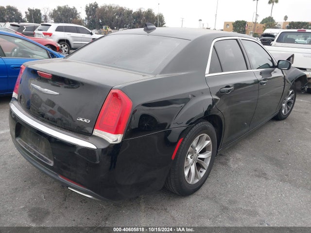 2C3CCAAG4GH167784 Chrysler 300 Limited