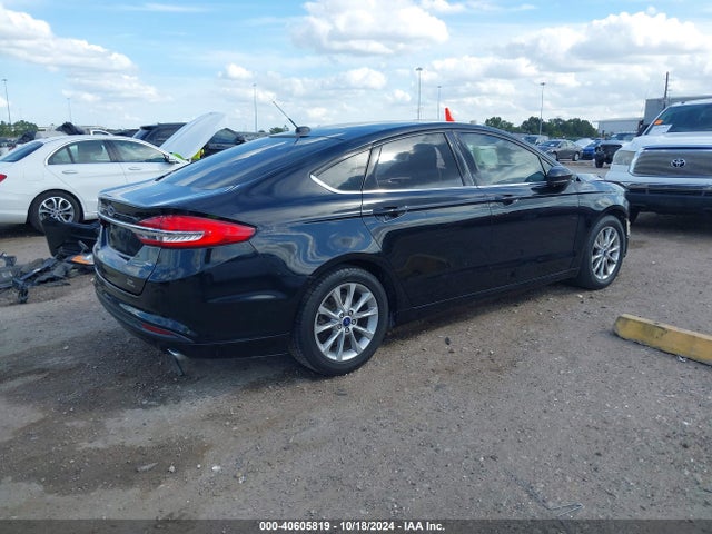 Ford FUSION SE 2017 3FA6P0H70HR142731 Image 4