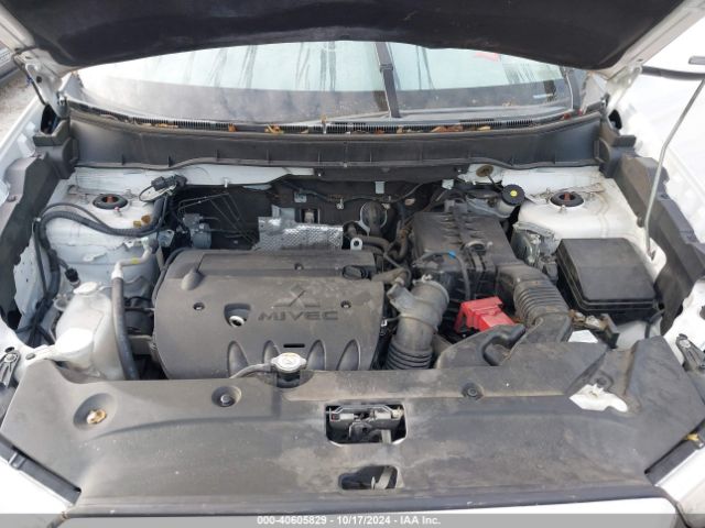 JA4AP3AU6GZ025603 Mitsubishi Outlander Sport 2.0 Es