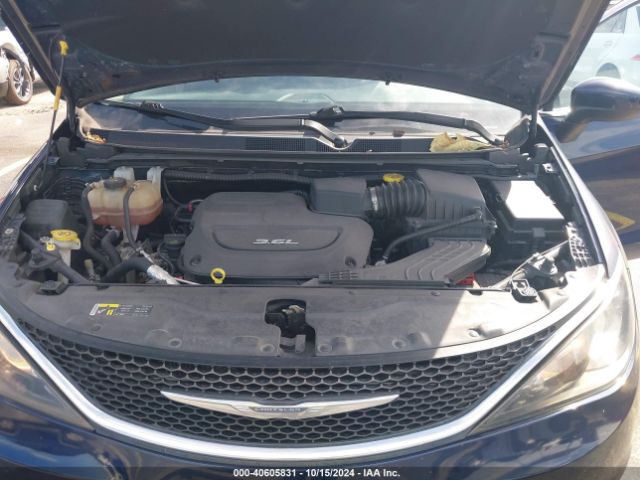 2C4RC1DG4HR514754 Chrysler Pacifica Touring