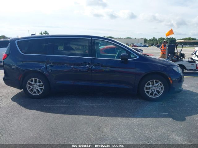 2C4RC1DG4HR514754 Chrysler Pacifica Touring