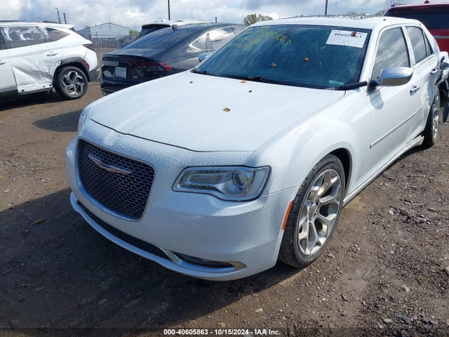 Chrysler 300c Platinum 2017 2C3CCAPG5HH506576 Image 2